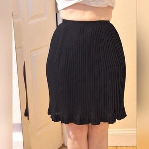 🌚VINTAGE🌚Black, Pleated, See-through Skirt
